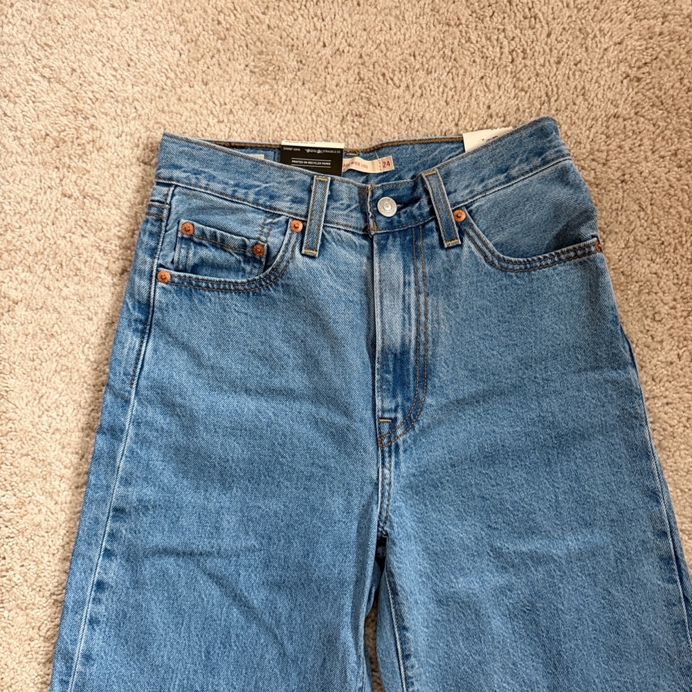 Levi's Medium Blue High-Rise Wide Leg Jeans - Picture 4 of 7